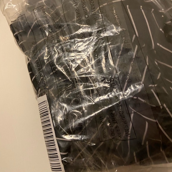 NWT🏷 Du Jour Striped Dress with Ruffle Detail - Picture 11 of 12